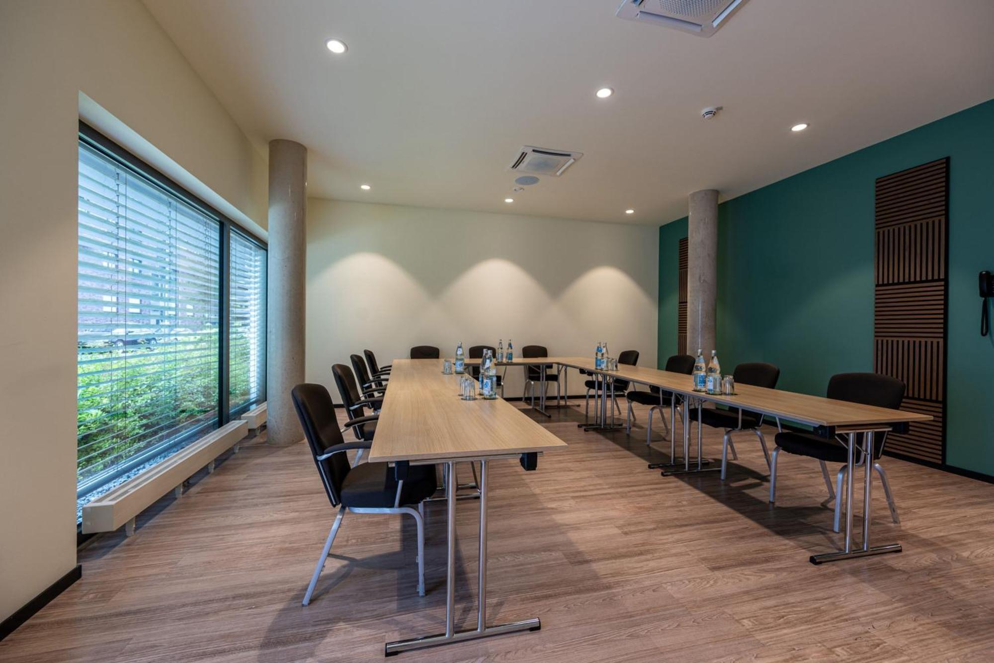 Residence Inn By Marriott Hamburg Altona Exterior photo